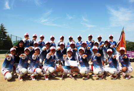 ソフトボール近畿大会県予選で優勝しました！