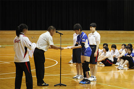バレーボール部が県大会で準優勝しました