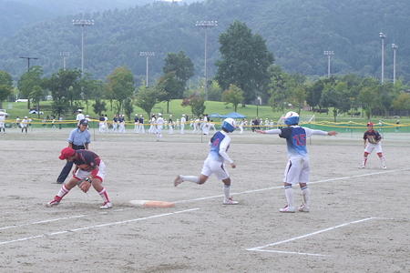 第28回近畿私立高等学校女子ソフトボール選抜大会に出場しました