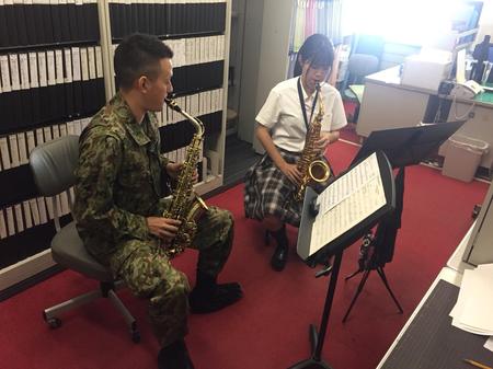 吹奏楽部が文化祭に向けて自衛隊音楽隊と合同練習！！