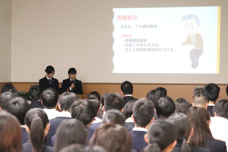 看護科の生徒が奈良県産業教育フェアに参加しました